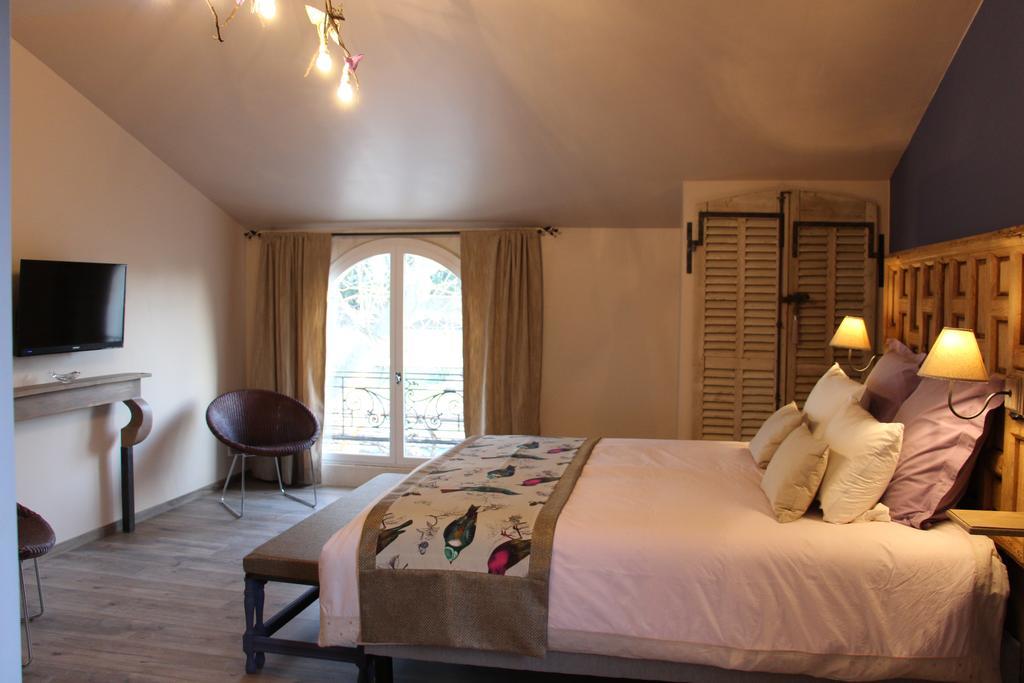 Sous Les Platanes B&B Châteaurenard Стая снимка
