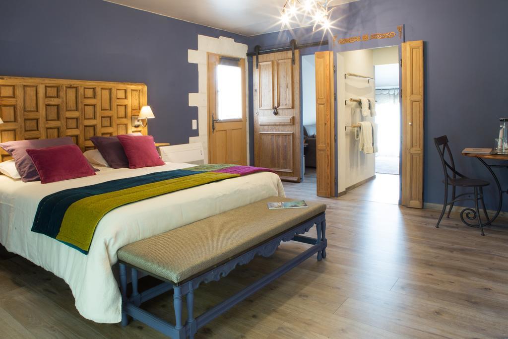 Sous Les Platanes B&B Châteaurenard Екстериор снимка